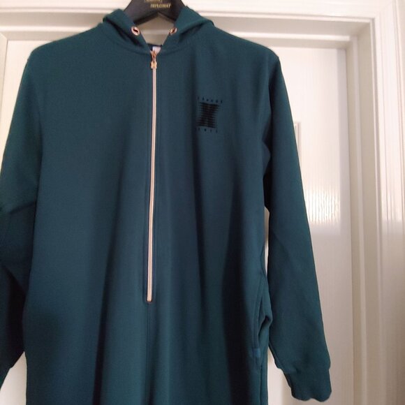 Savage Fenty Forever Savage Showgirl Hooded Onesie Hunter Green Snuggle L - Picture 4 of 14